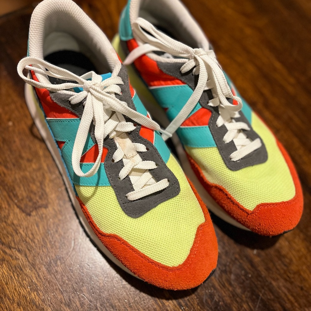 New Balance Sneakers Men’s Size 9 - Picture 5 of 5